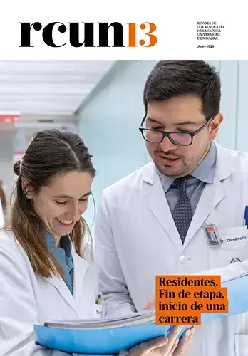 Imagen de la portada de la revista nº13 de nuestros residentes, conoce cómo es hacer la formación en la Clínica Universidad de Navarra.