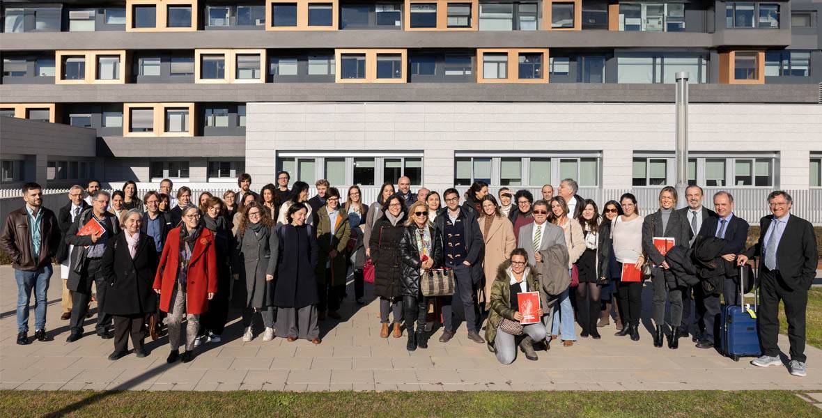 IV-curso-psiquiatria-demancia Imagen del IV Curso de Atención e Intervención Multidisciplinar en Demencia de la Sociedad Española de Psicogeriatría, celebrado en la sede de Madrid de la Clínica Universidad de Navarra.