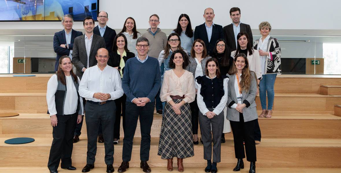 Imagen de la reunión del Área de Cáncer Ginecológico del Cancer Center Clínica Universidad de Navarra.