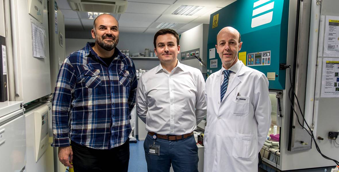 Imagen de la colaboración en la investigación de la ataxia entre la Clínica Universidad de Navarra, el Cima y Aefat