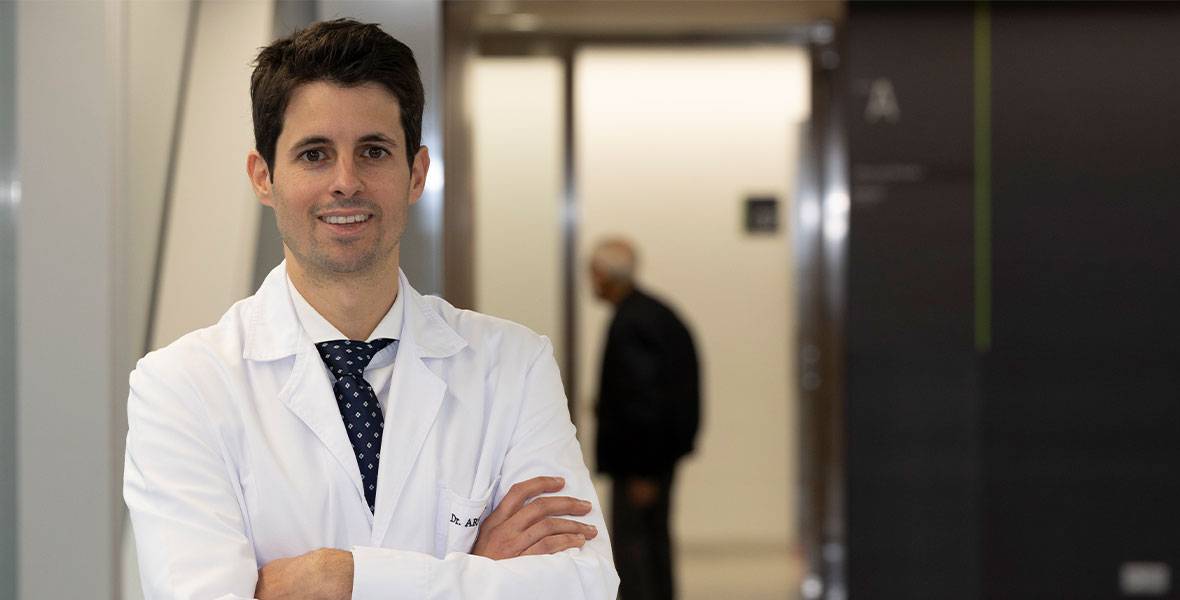 El Dr. Antonio Arenas de Traumatología Imagen corporativa del Dr. Antonio Arenas del Departamento de Traumatología