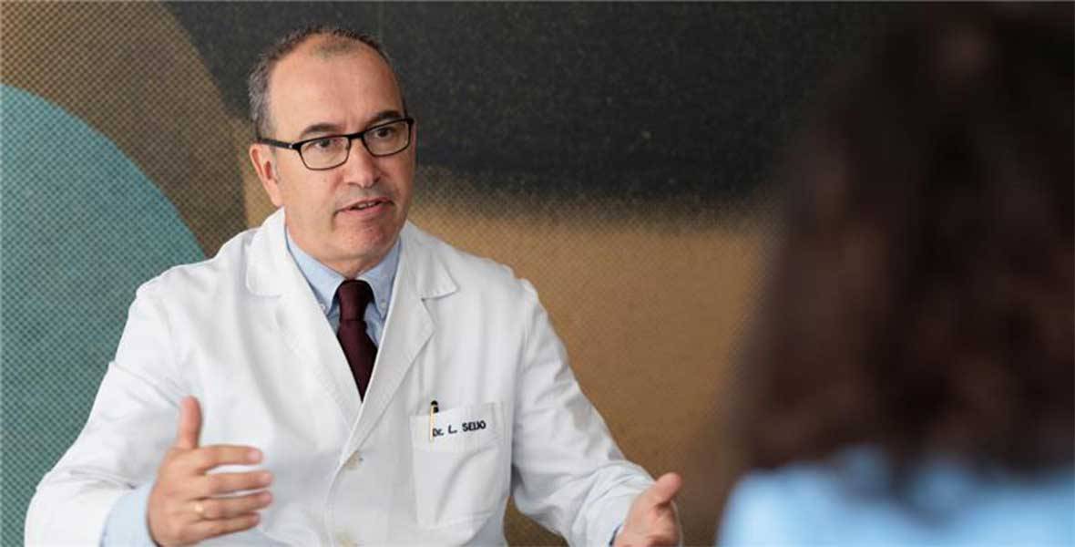 La ciencia demuestra que el cribado de cáncer de pulmón ahorra costes a los sistemas sanitarios Imagen del Dr. Luis Seijo, neumólogo con experiencia en el cribado de cáncer de pulmón.