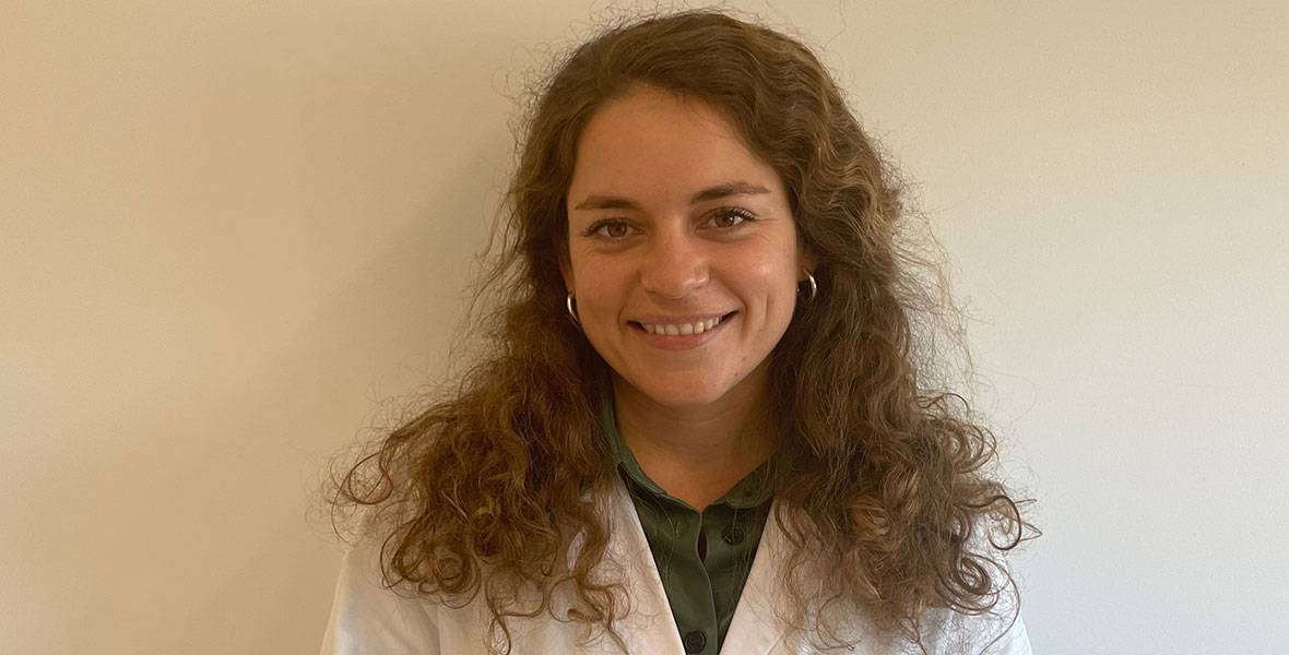 Dra. Alejandra Tomás, especialista del Departamento de Dermatología Imagen de la Dra. Alejandra Tomás, especialista del Departamento de Dermatología