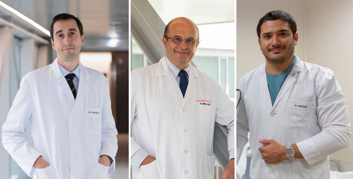 ESGO-2024-Dres-Gallego-Chiva-Manzour Imagen de Dres. Alejandro Gallego, Luis Chiva y Nabil Manzour, especialistas del Área de Tumores Ginecológicos del Cancer Center Clínica Universidad de Navarra.