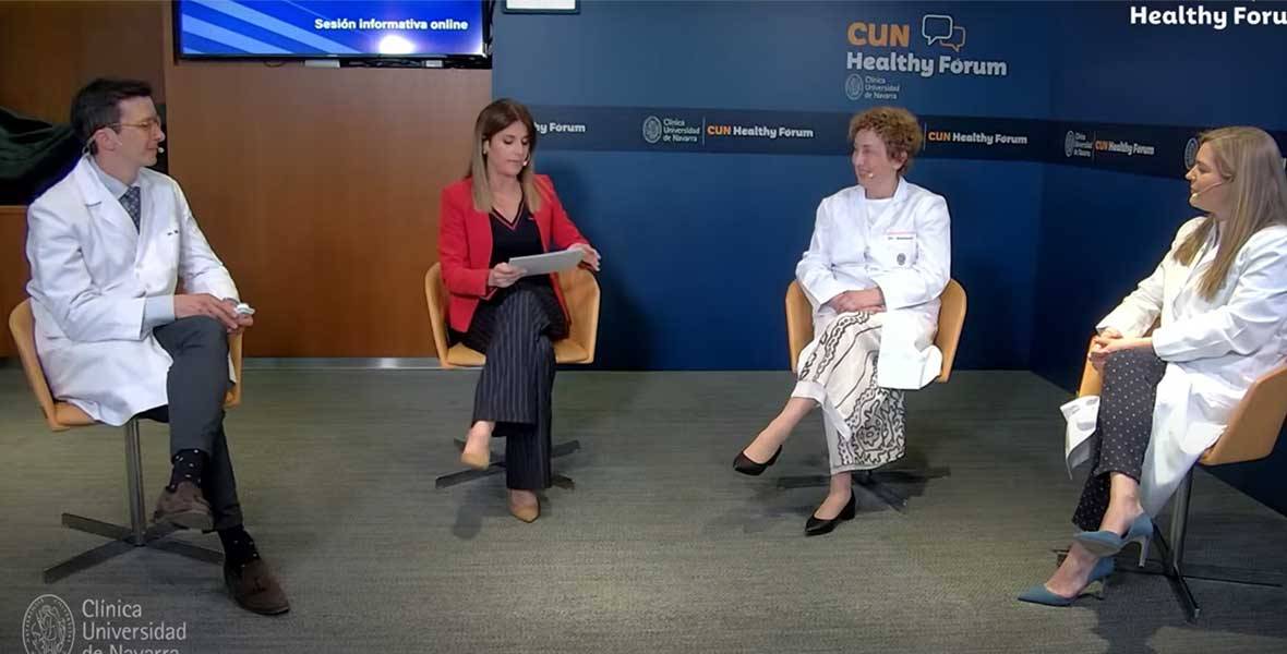 Imagen del Dr. De Abajo, la Dra. Urrestarazu y la Dra. Pérez en el CUN Healthy Forum dedicado a los trastornos del sueño