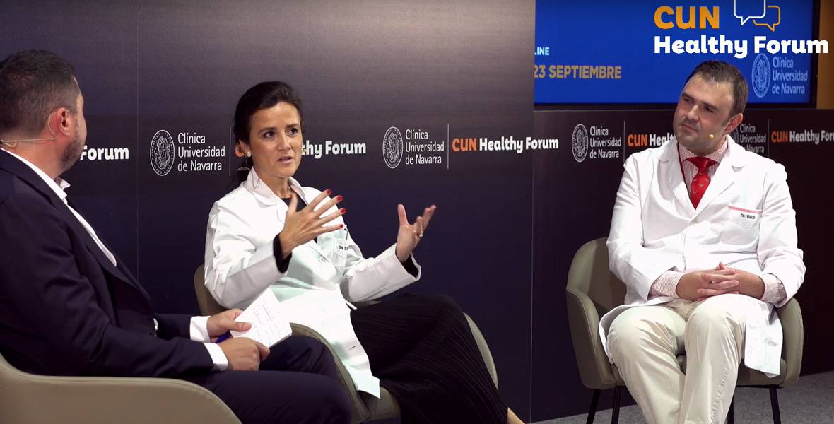 Imagen del Cun HealthyForum sobre el TDAH y trastornos del aprendizaje en la edad escolar, con los Dres. Pilar de Castro y Alberto Vieco. Clínica Universidad de Navarra