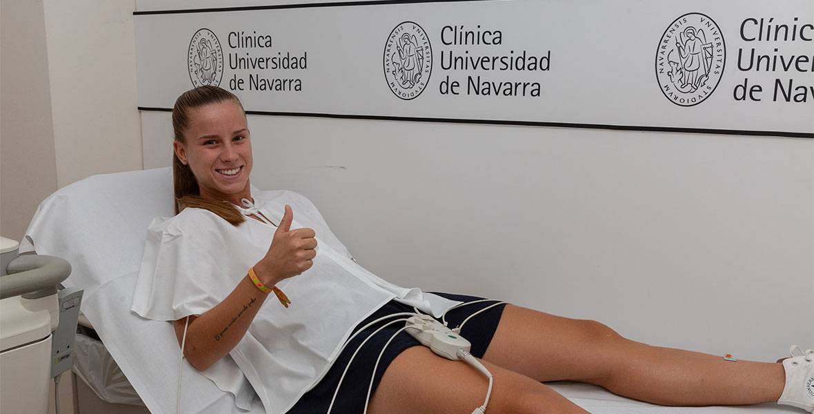 Ariadna Sanchez supera reconocimientos medicos osasuna femenino Imagen de Ariadna Sanchez durante los reconocimientos medicos de osasuna femenino