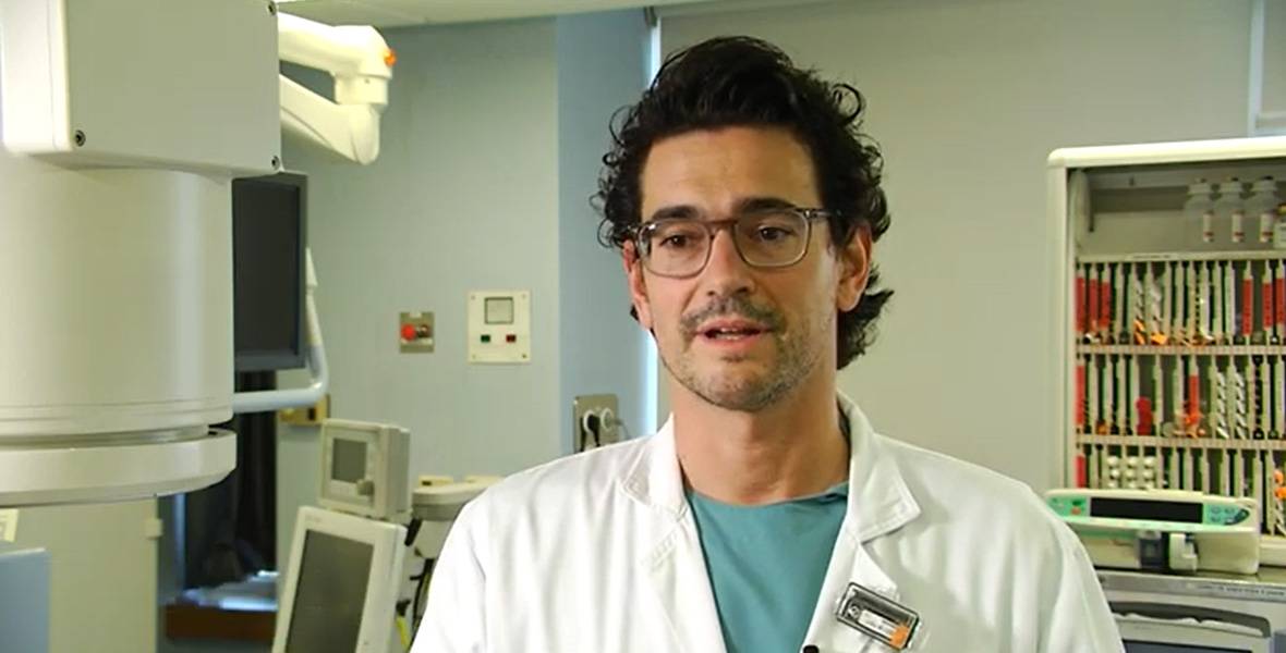 Vídeo sobre la cirugía robótica para el tratamiento de cáncer renal en la Clínica Universidad de Navarra.
