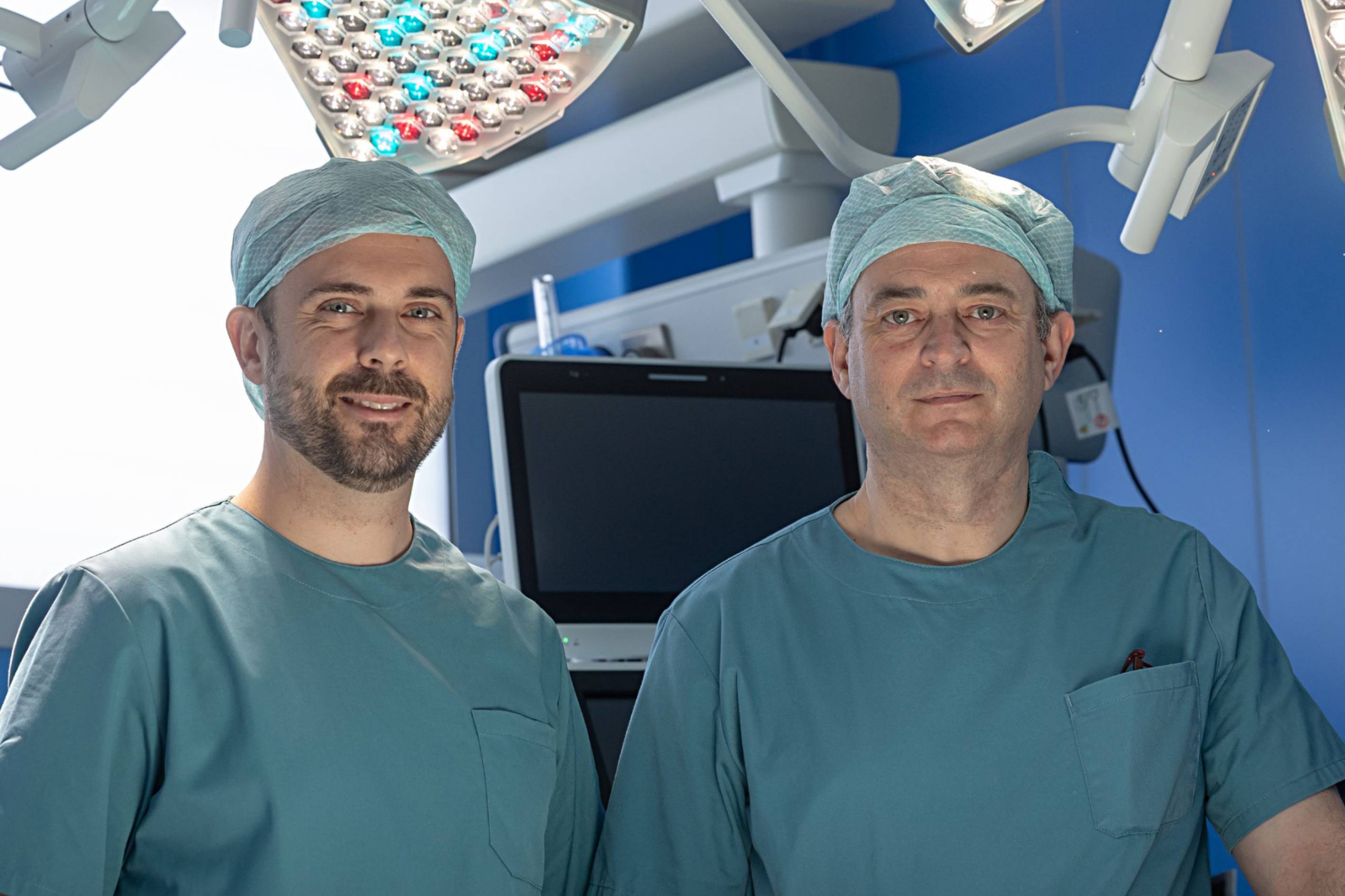 Pacientes con cáncer vesical invasivo podrían evitar la extirpación completa de la vejiga, según un estudio de la CUN