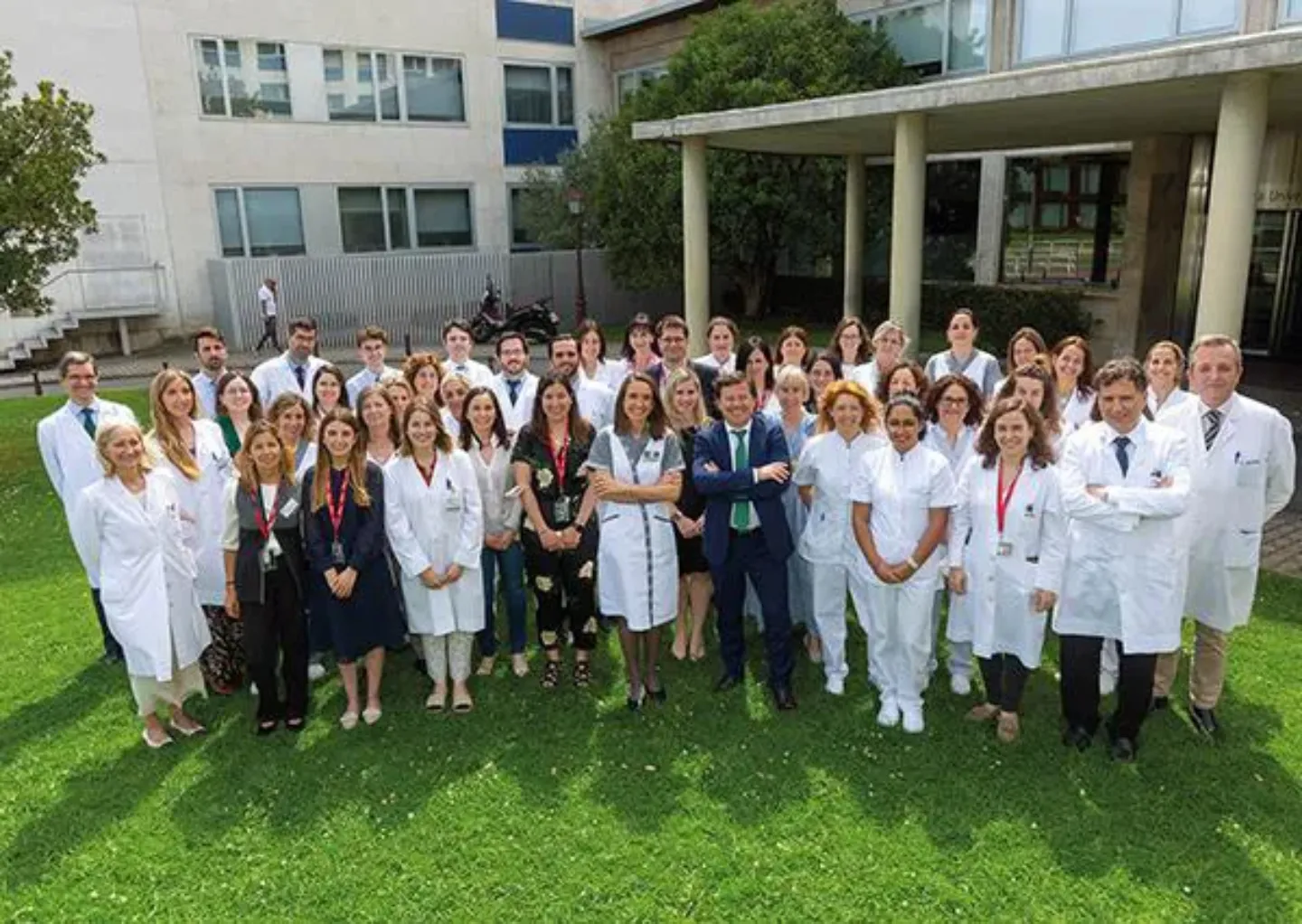 Equipo UCEC. Sede Pamplona. Clínica Universidad de Navarra Imagen del equipo de la UCEC de la sede de Pamplona de la Clínica Universidad de Navarra