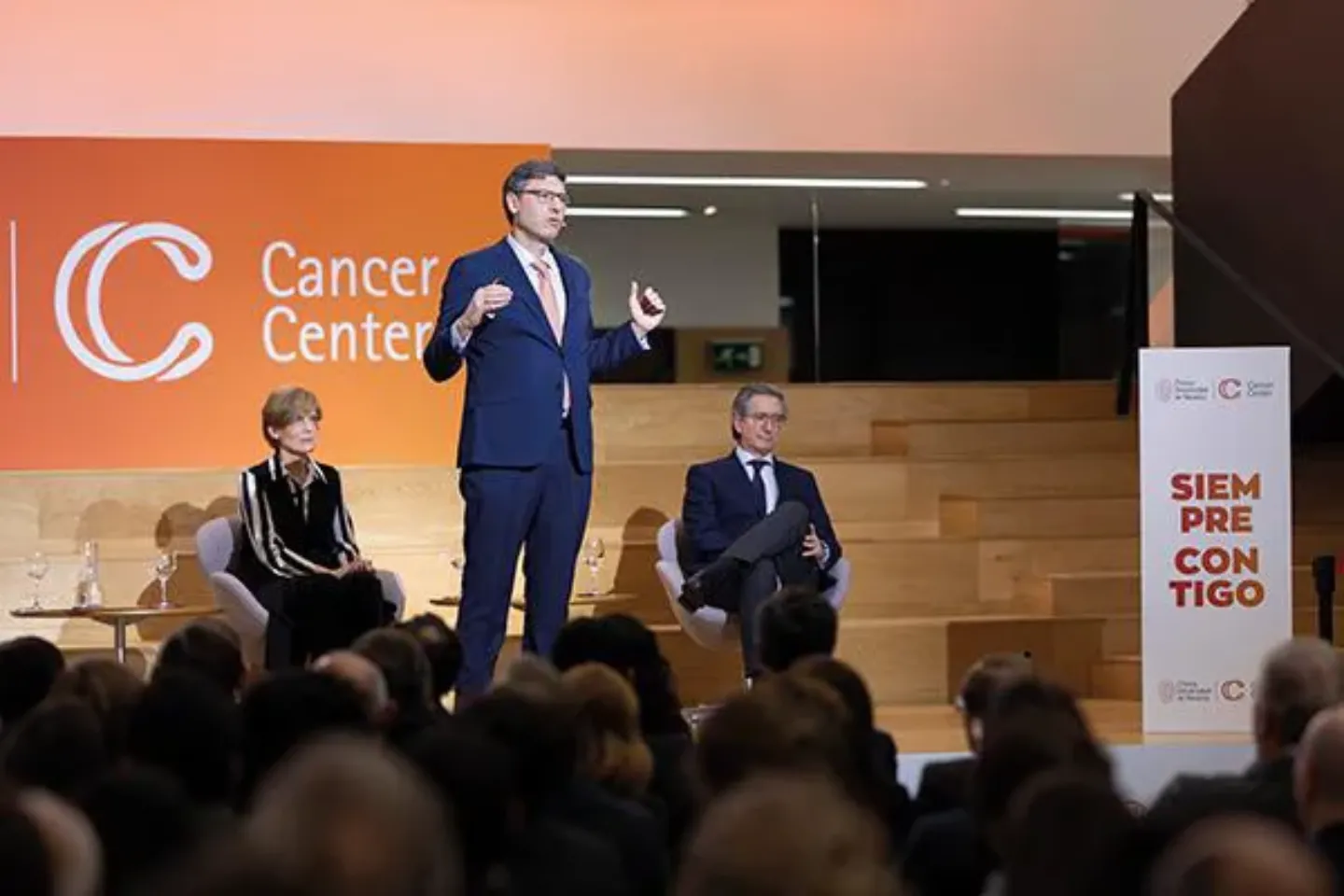 Presentación del Cancer Center Clínica Universidad de Navarra Imagen de un momento de la presentación del Cancer Center Universidad de Navarra