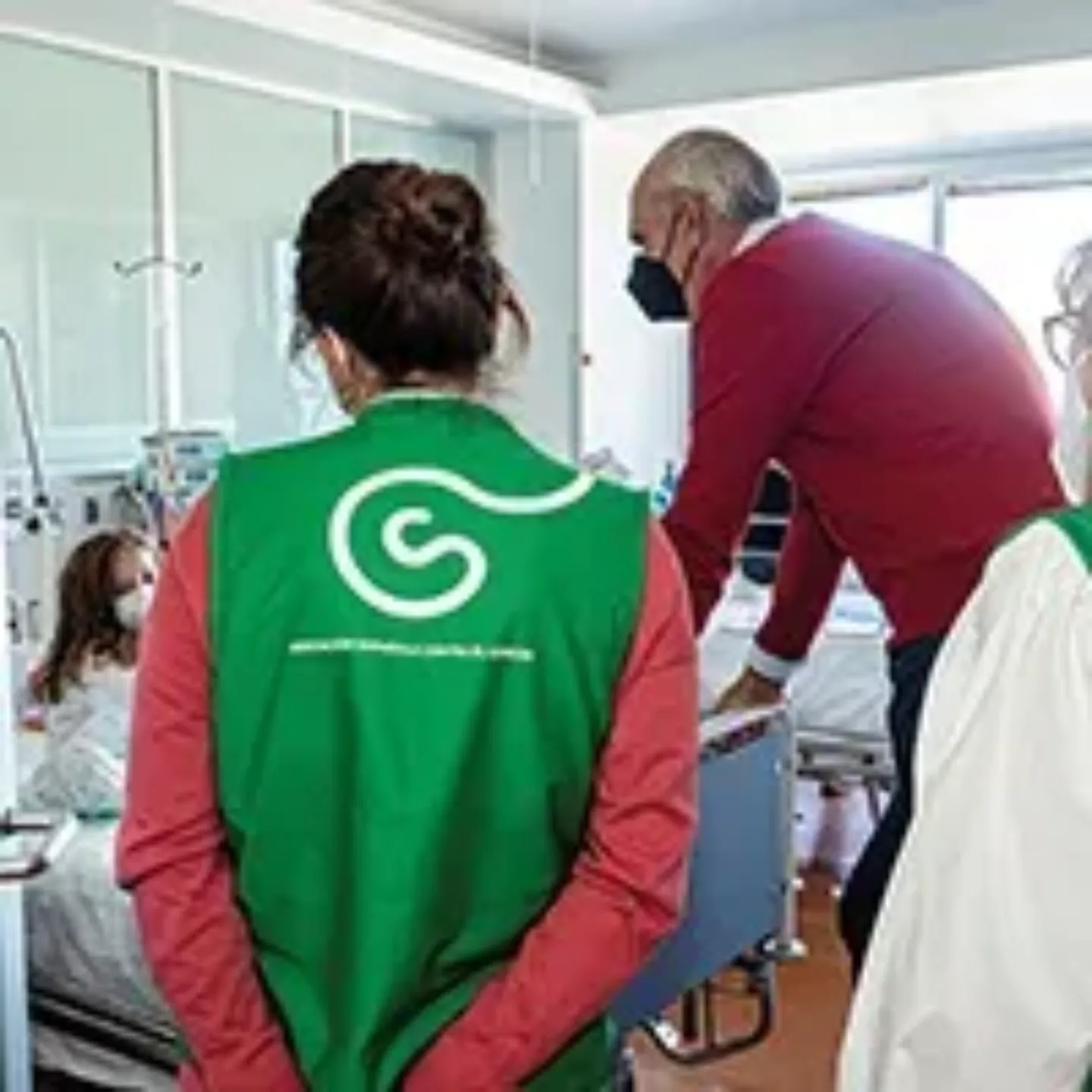 Imagen de voluntarios de la Asociación Española contra el Cáncer . Clínica Universidad de Navarra