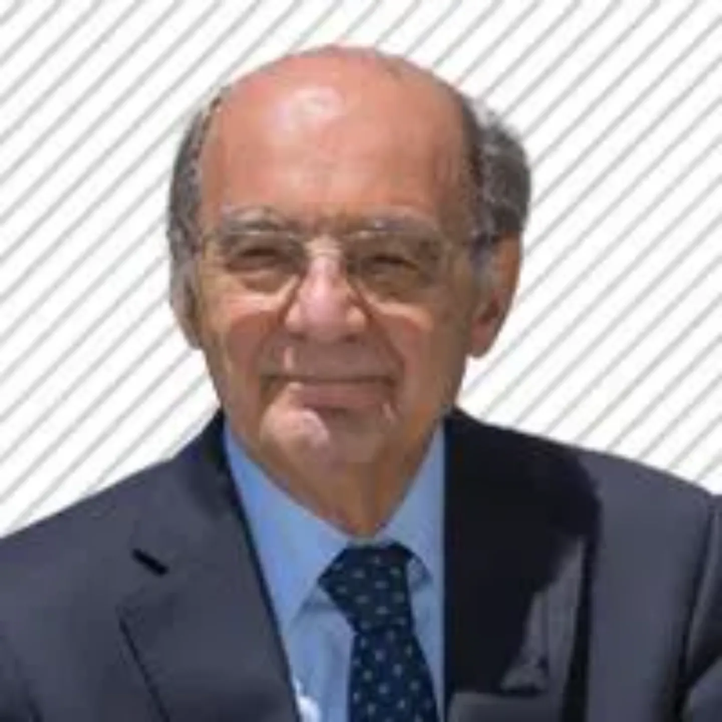 Imagen de Jesús Prieto, firma invitada de la revista NoticiasCUN nº 121