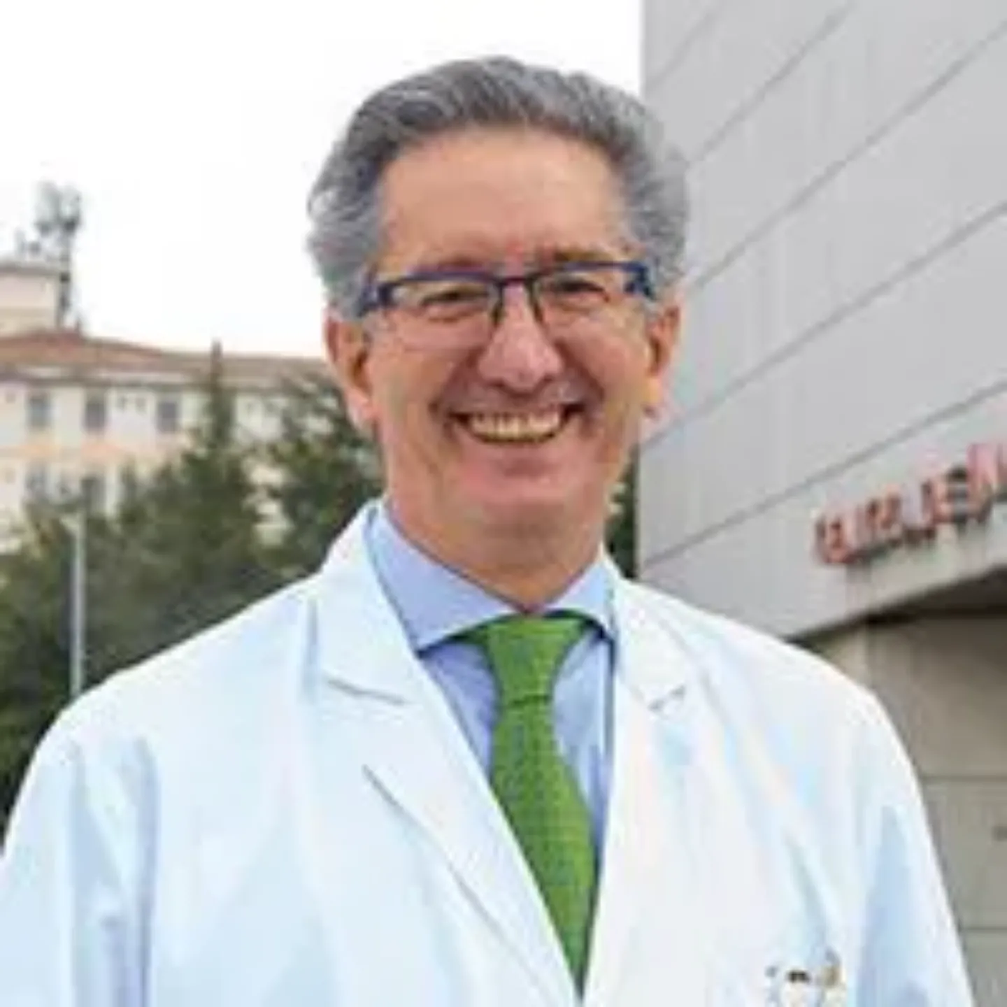 Imagen de Dr. San Miguel, uno de los médicos reconocidos de la Clínica Universidad de Navarra