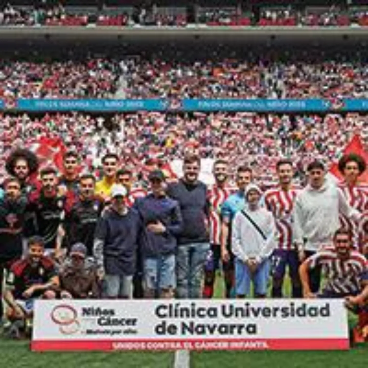 Imagen del partido solidario Osasuna y Atlético de Madrid a favor de Niños contra el Cáncer.