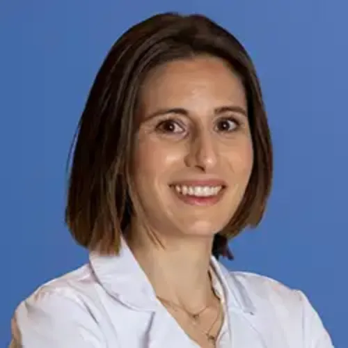 Imagen de la Dra. Lucía Ceniceros Pareces, especialista en Oncología Médica de la Clínica Universidad de Navarra. La Dra. Ceniceros se dedica preferencialmente a la oncología digestiva