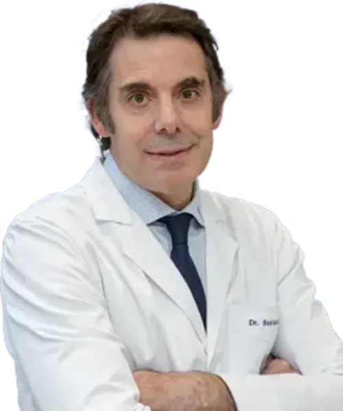 Silueta Dr. Gorka Bastarrika. Clínica Universidad de Navarra Imagen silueteada del Dr. Gorka Bastarrika. Clínica Universidad de Navarra