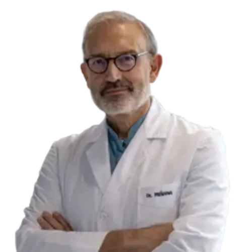 Imagen silueteada de un médico de la Clínica Universidad de Navarra.
