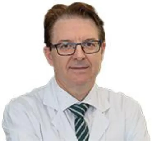 bejarano-silueta Director del Departamento de Neurocirugía de la Clínica