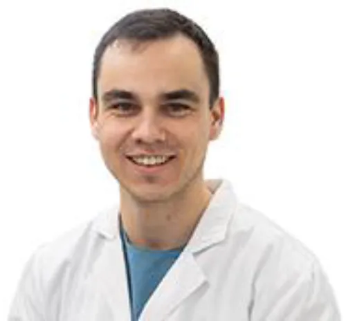 manuel-pina Resident Intern Pharmacist of Microbiology