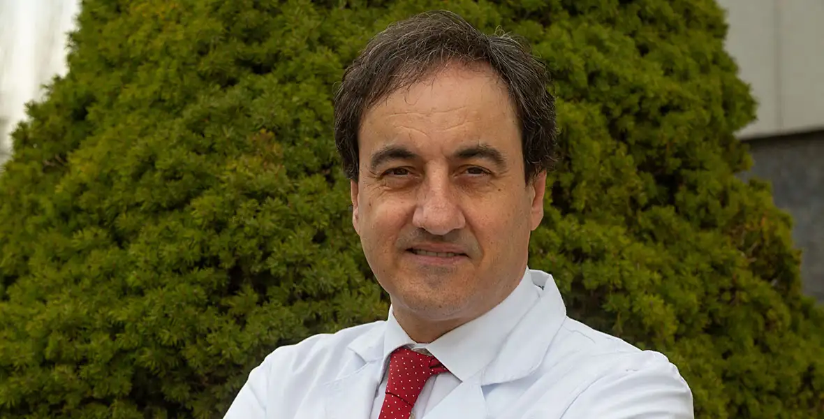 Dr. Rafael Martínez Monge, director de Oncología Radioterápica