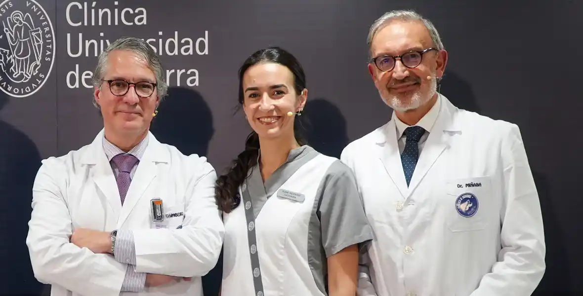 Imagen de los tres profesionales del Centro de Próstata de la Clínica Universidad de Navarra participantes en el último CUN Healthy Forum. 