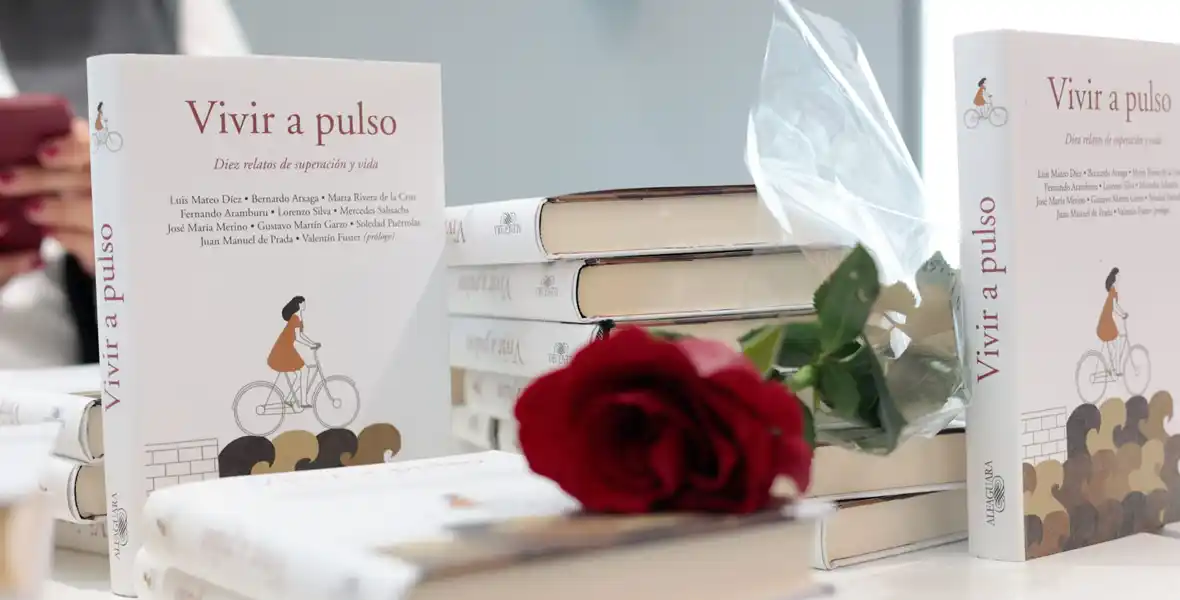 Imagen del Día del Libro celebrado en la Clínica Universidad de Navarra con unos coloquios bajo la premisa de que los libros también curan.