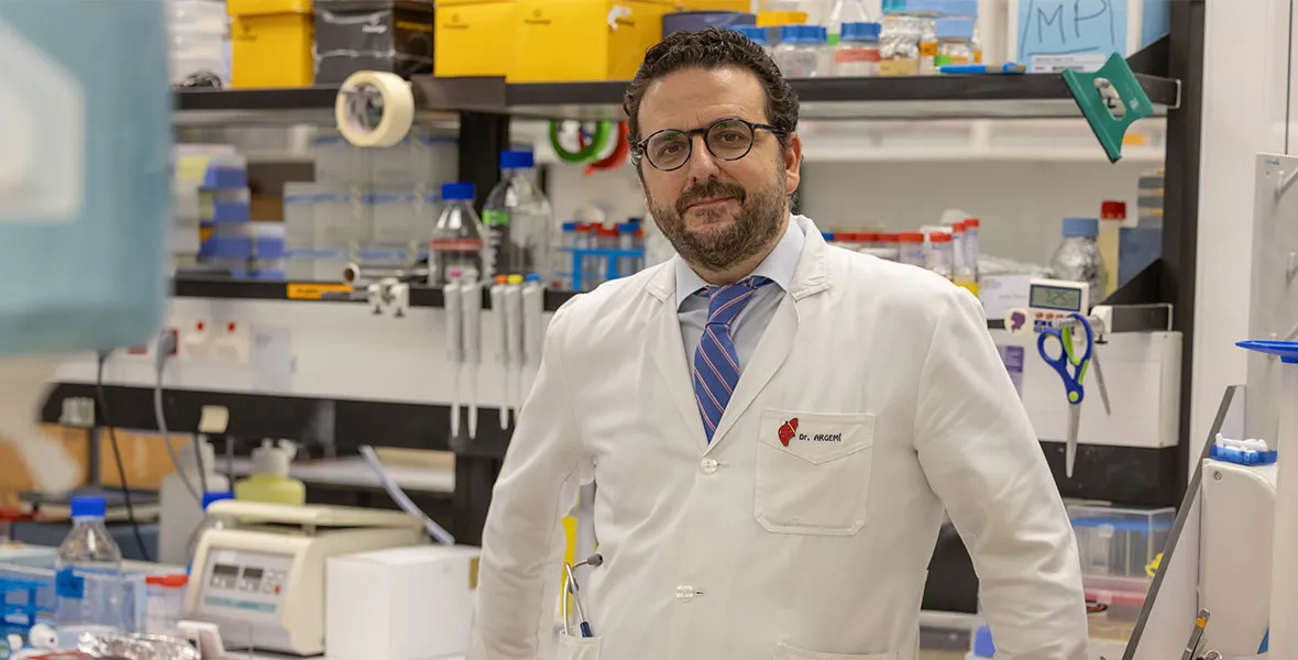 Dr. Josep Argemí. Hepátologo e investigador del Cima El Dr. Josepmaria Argemí, hepatólogo de la Clínica Universidad de Navarra e investigador del Cima, ha participado en una publicación internacional en la revista Nature.