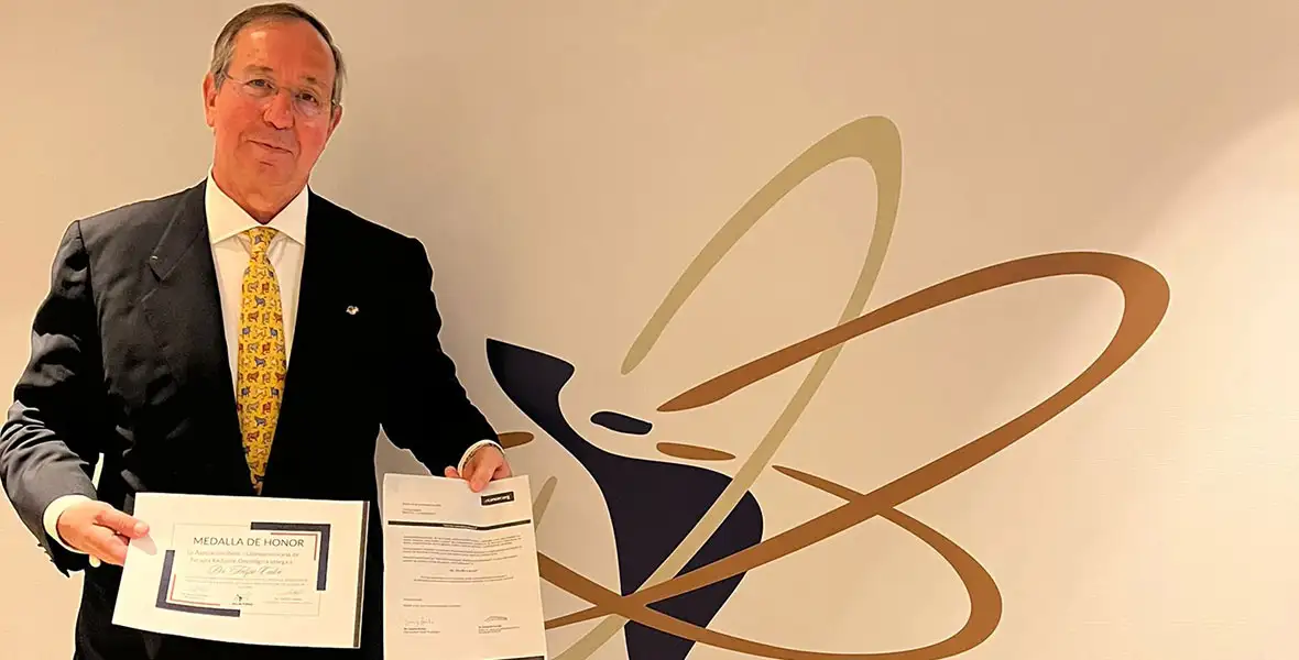 El Dr. Felipe Calvo, reconocido con dos premios internacionales por su contribución a la Oncología Radioterápica y a la docencia