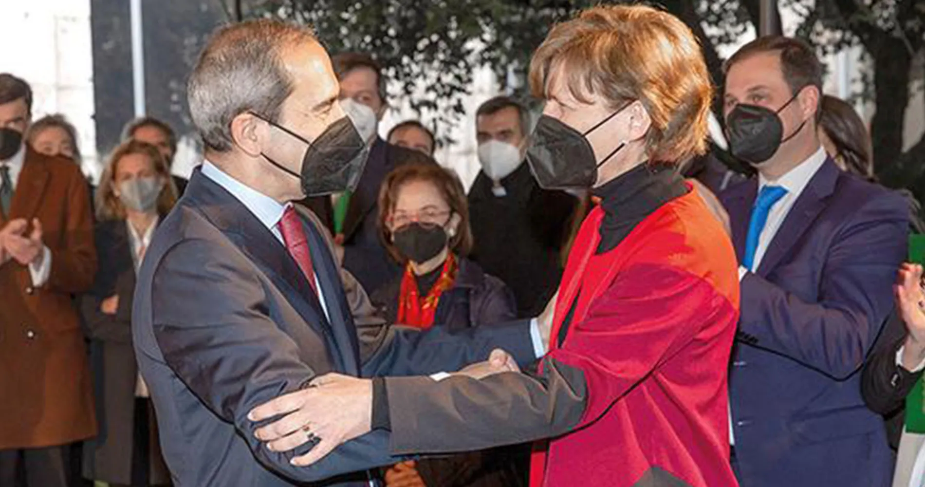 María Iraburu, nueva rectora de la Universidad de Navarra Imagen de la toma de posición de María Iraburu como nueva rectora de la Universidad de Navarra.