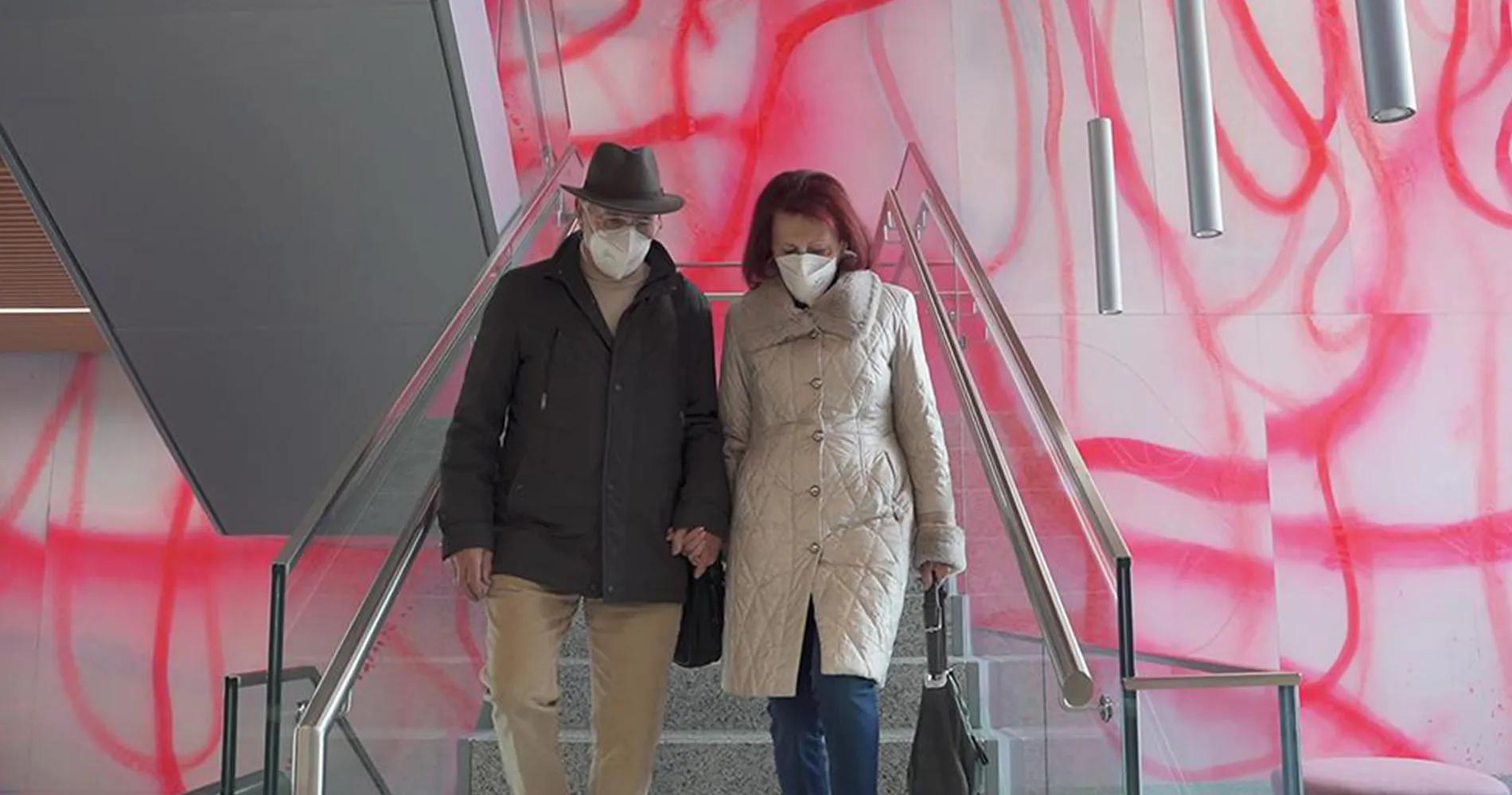 Dolores. Historias de la Clínica. CUN Imagen de Dolores y su marido, paciente de la Clínica con un diagnóstico precoz de cáncer de colon.