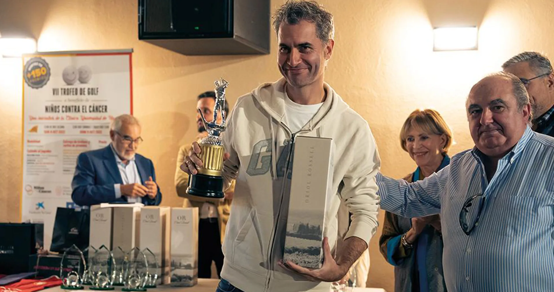 Ganador. VII Torneo de Golf Niños contra el Cáncer. Clínica Universidad de Navarra Imagen del ganador del VII Torneo de Golf Niños contra el Cáncer. Clínica Universidad de Navarra