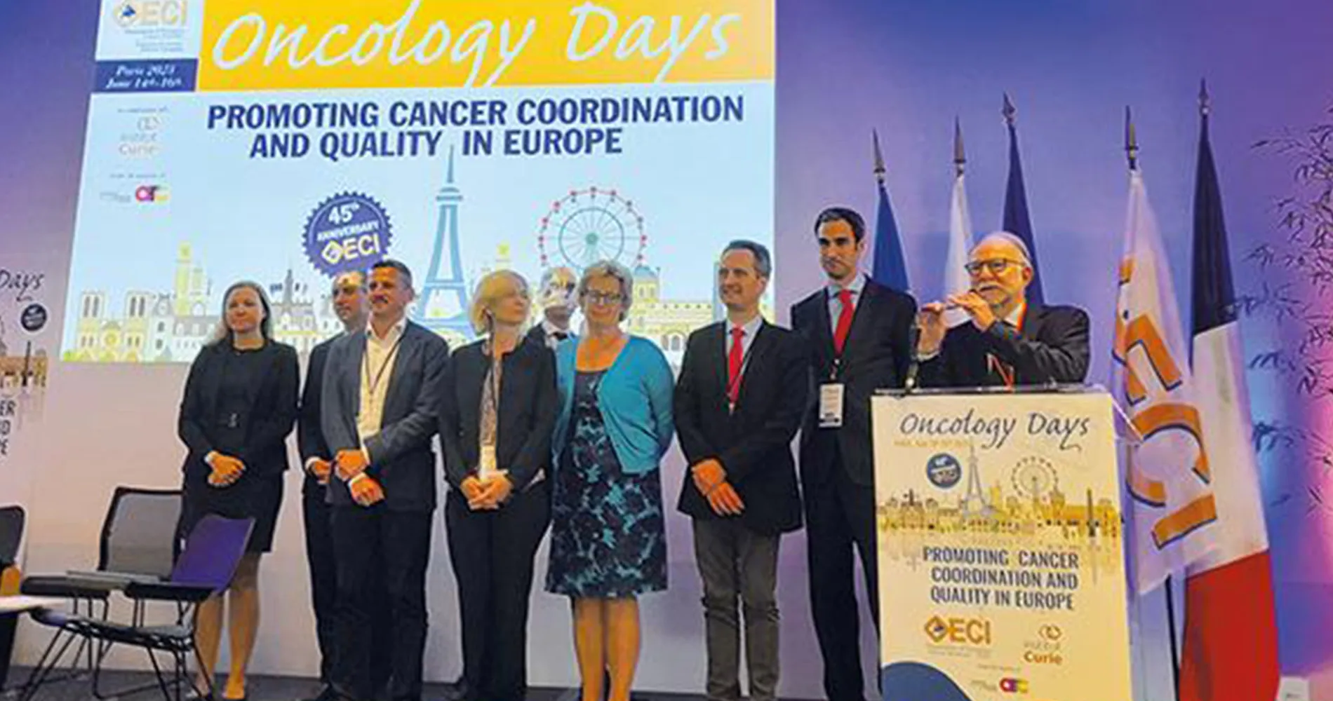 Acreditación OECI. CCUN Imagen de grupo en la acreditación de la OECI del Cancer Center Clínica Universidad de Navarra