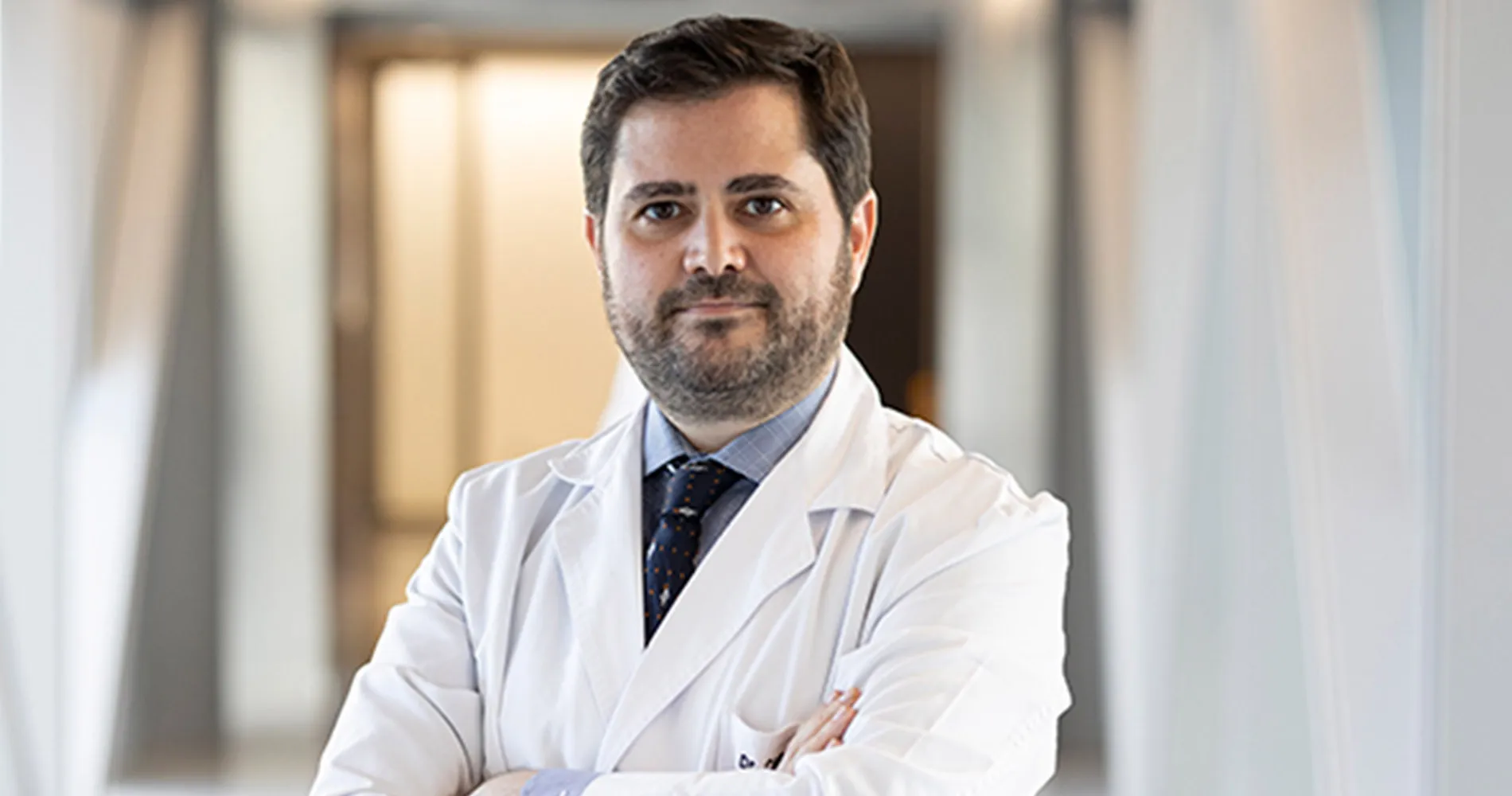 Dr. Castañón. Oncólogo. Clínica Universidad de Navarra Imagen del Dr. Castañón. Oncólogo y miembro del Global Policy Commitee de la ESMO. Clínica Universidad de Navarra