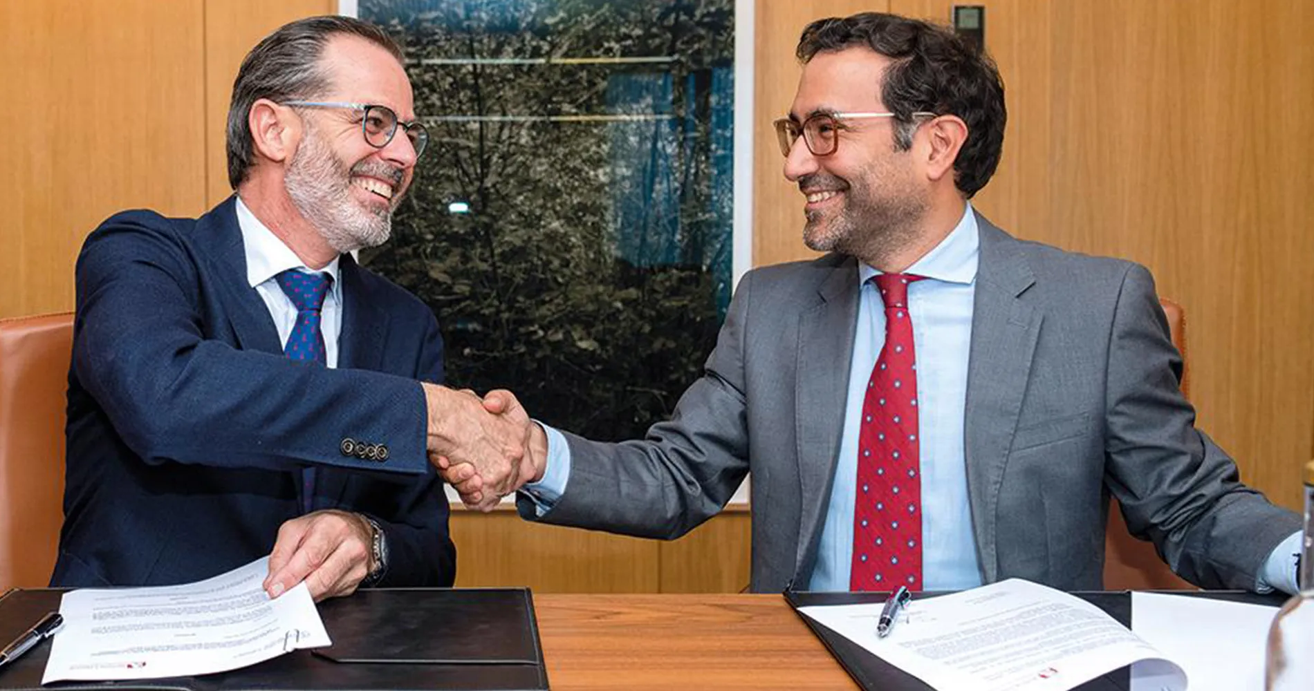 Acuerdo formación Jerome. Universidad de Navarra Imagen de la firma del acuerdo entre el Instituto Jerôme Lejeune y la Universidad de Navarra